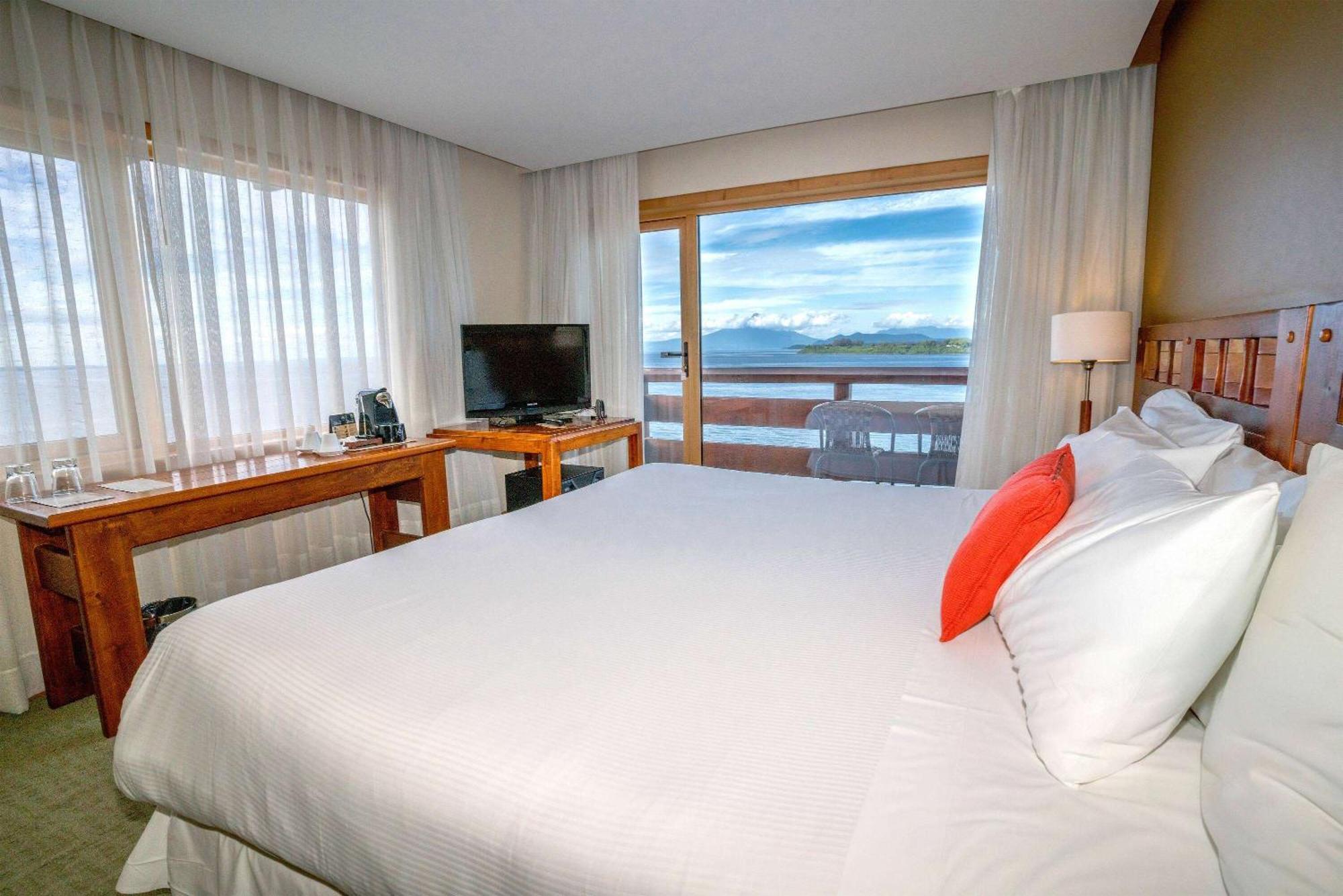 Wyndham Puerto Varas Pettra Екстериор снимка
