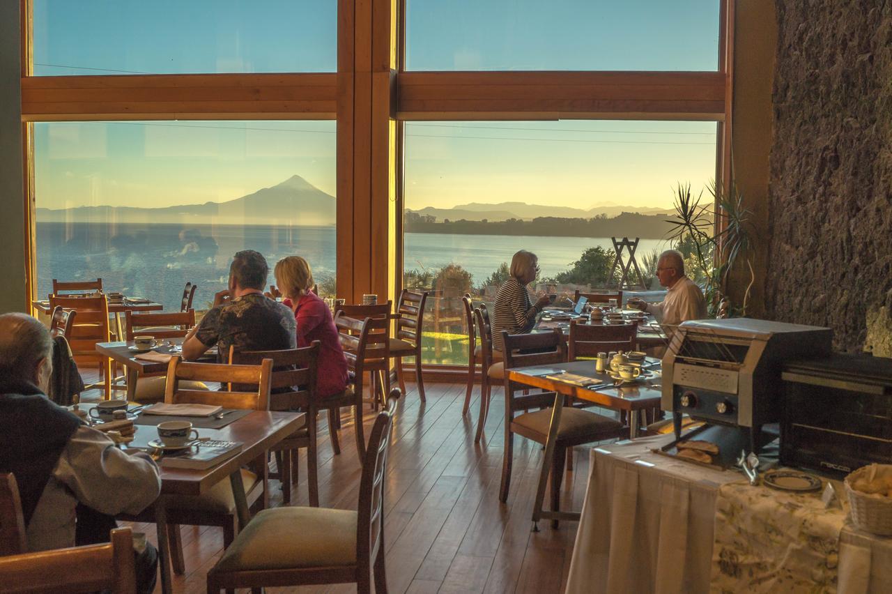 Wyndham Puerto Varas Pettra Екстериор снимка Restaurant