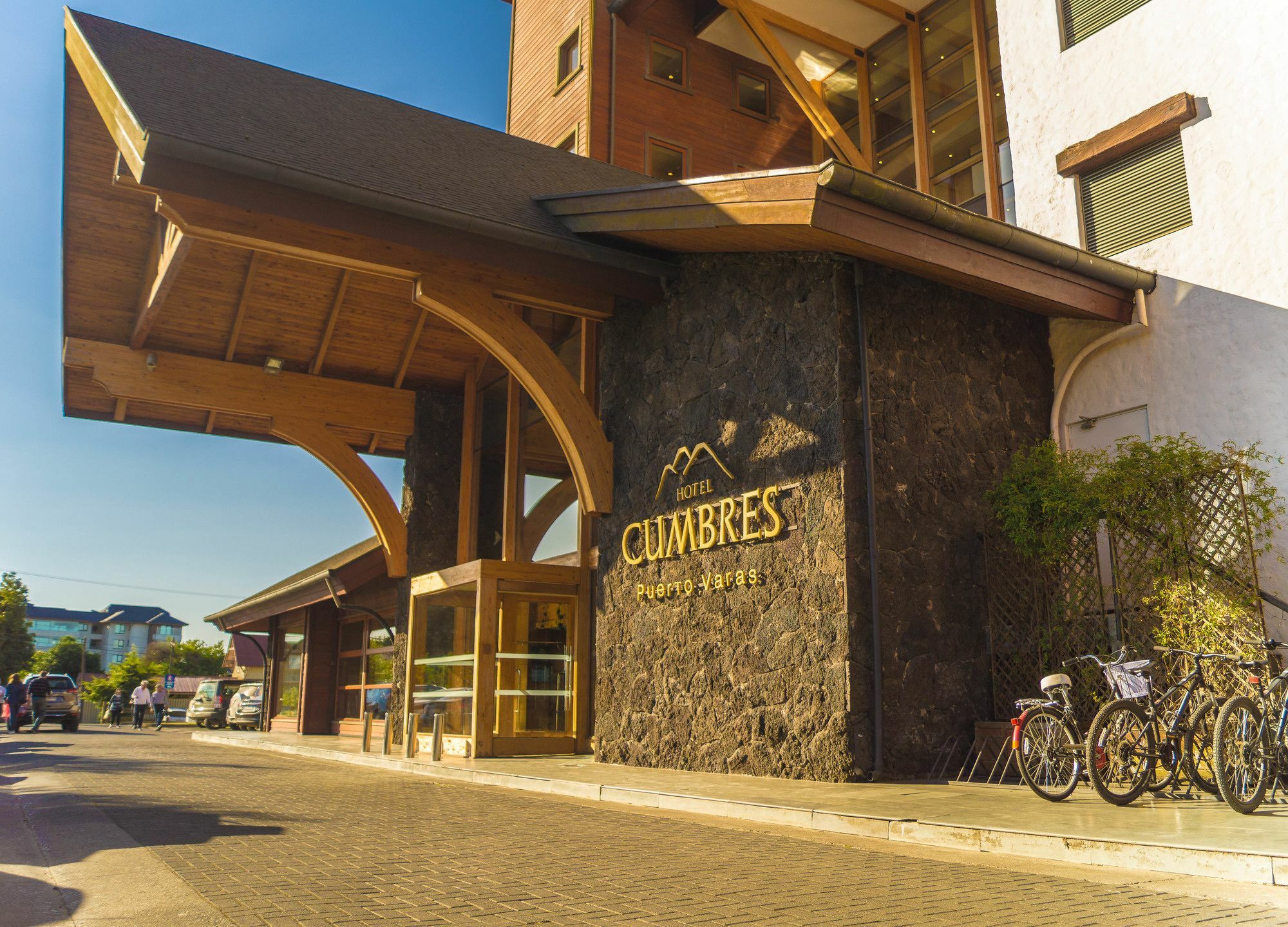 Wyndham Puerto Varas Pettra Екстериор снимка Cumbres Hotel